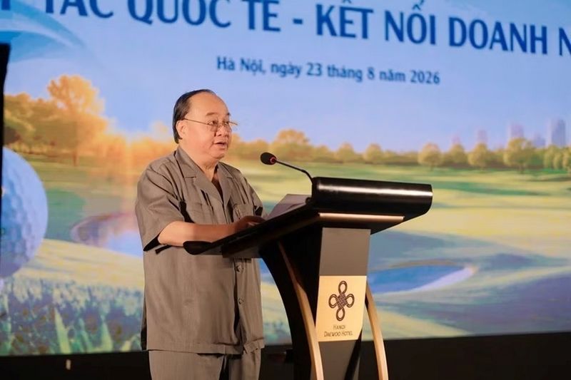 Chủ tịch HBA-VACOD TS Nguyễn Hồng Sơn, Trưởng ban Tổ chức Giải Golf Doanh nhân Quốc tế HBA - VACOD 2026 phát biểu khai mạc.
