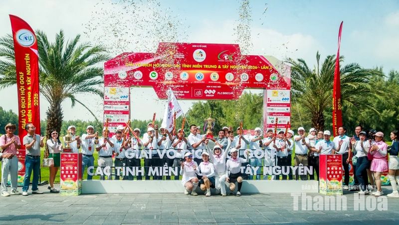Hội Golf Nghệ An vô địch nội dung đồng đội nam.